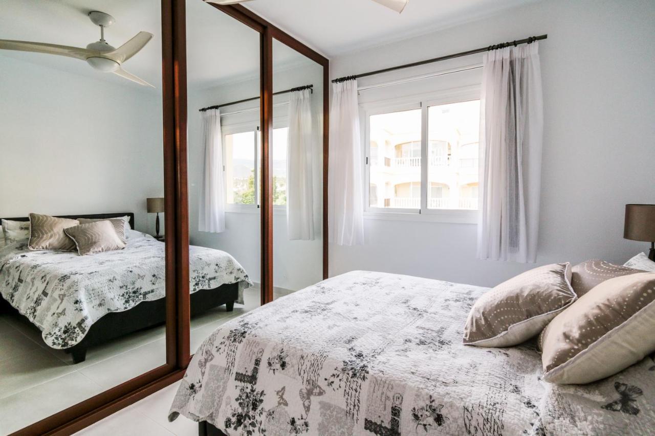Golf View Apartment - Stunning Ocean View Golf Del Sur San Miguel de Abona Dış mekan fotoğraf
