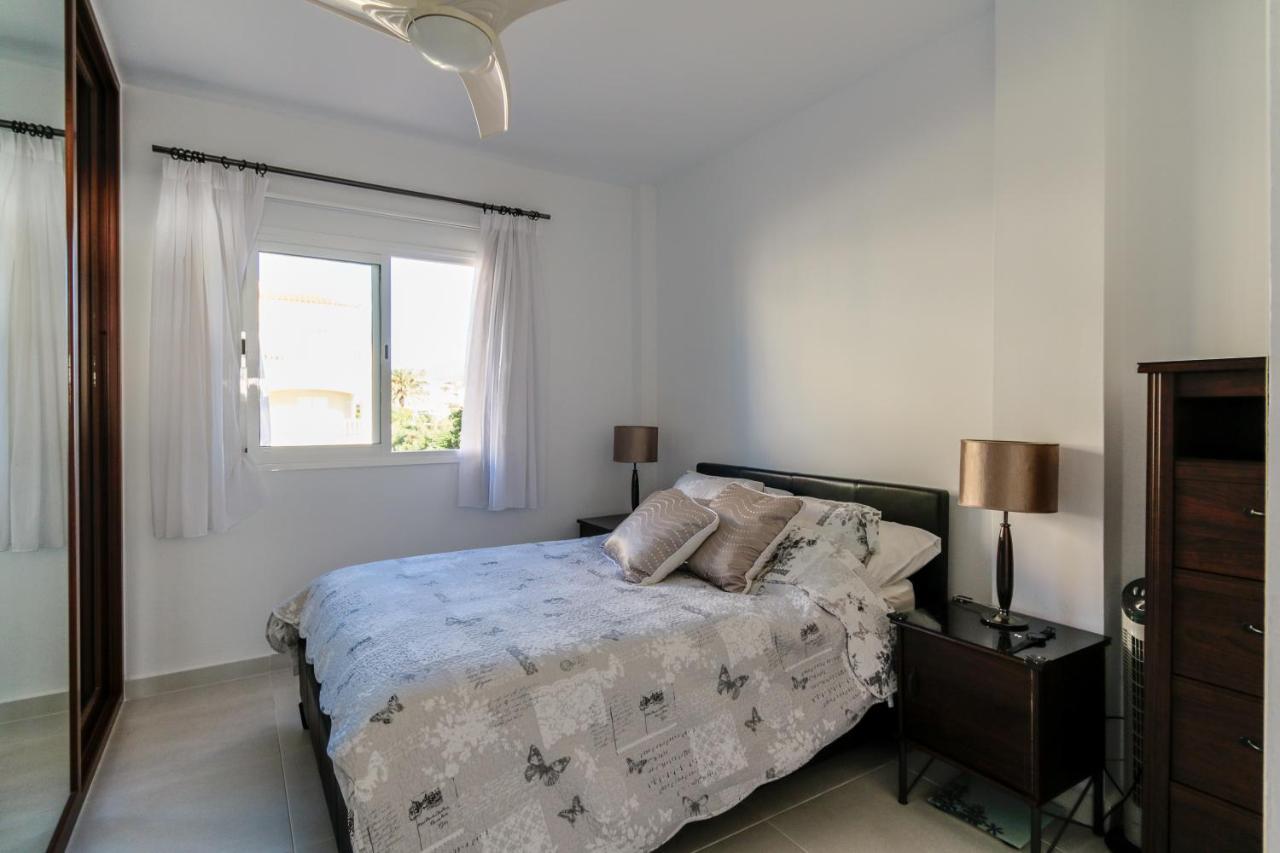 Golf View Apartment - Stunning Ocean View Golf Del Sur San Miguel de Abona Dış mekan fotoğraf