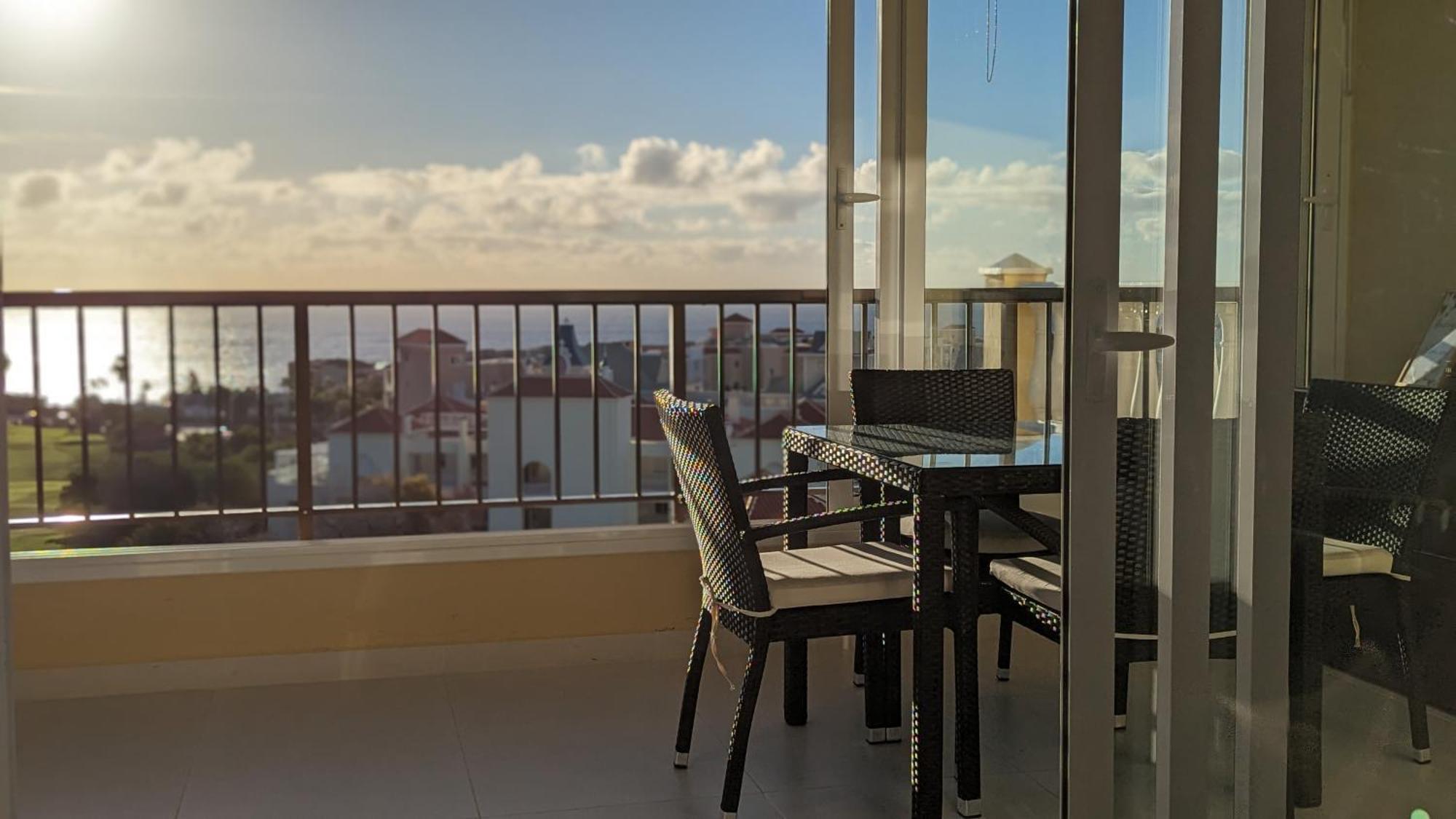 Golf View Apartment - Stunning Ocean View Golf Del Sur San Miguel de Abona Dış mekan fotoğraf